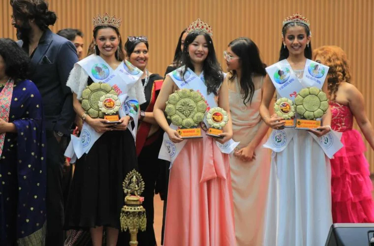 ‘मिस होस्टल नेपाल-२०२५’ को उपाधि यहाना श्रेष्ठलाई