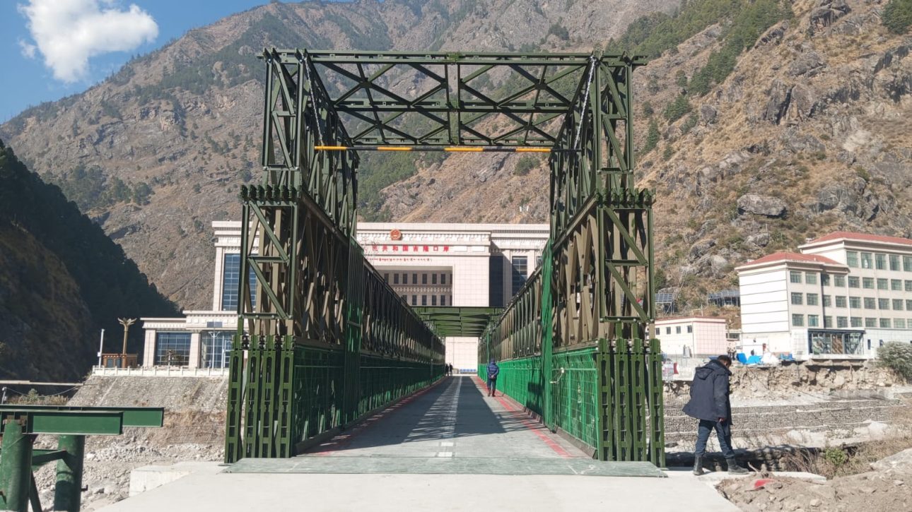 करिब ६ महिनापछि रसुवागढी नाका पुनः सञ्चालनमा